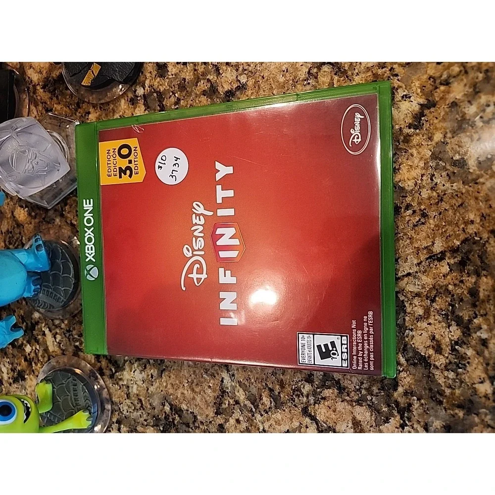 Disney Infinity Lot With Xbox One‎ 3.0 game